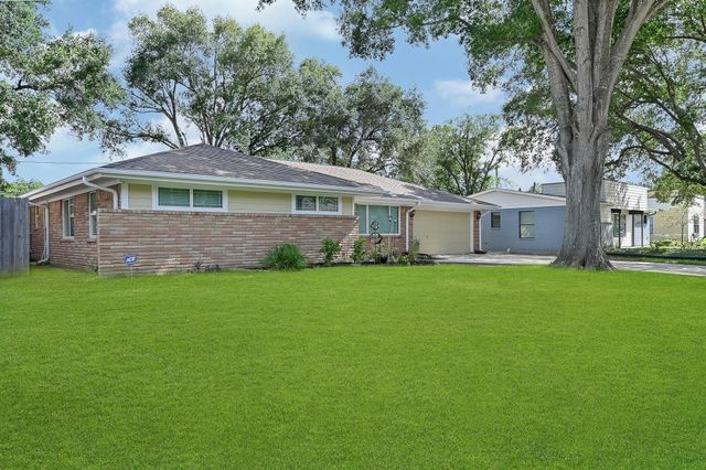 5623 Cerritos Drive, Houston, TX 77035