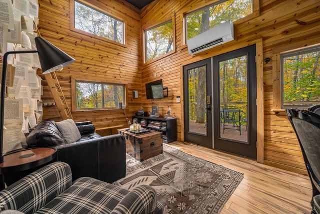 28132 Dupler, Rockbridge, OH 43149