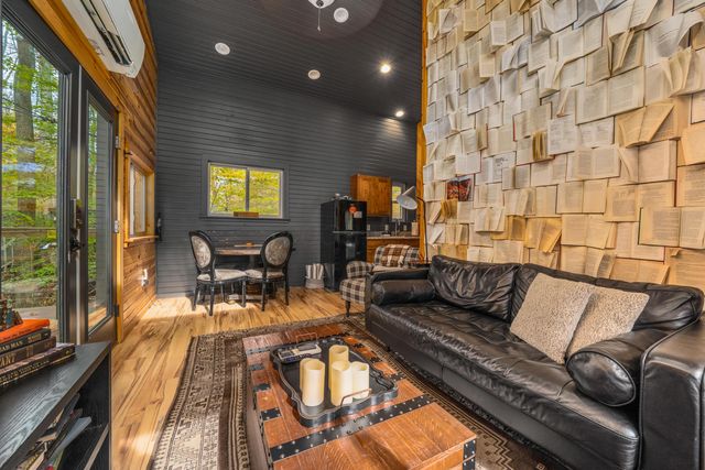 28132 Dupler, Rockbridge, OH 43149