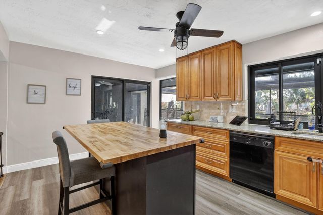 9630 NW 21st Manor, Sunrise, FL 33322