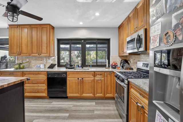 9630 NW 21st Manor, Sunrise, FL 33322