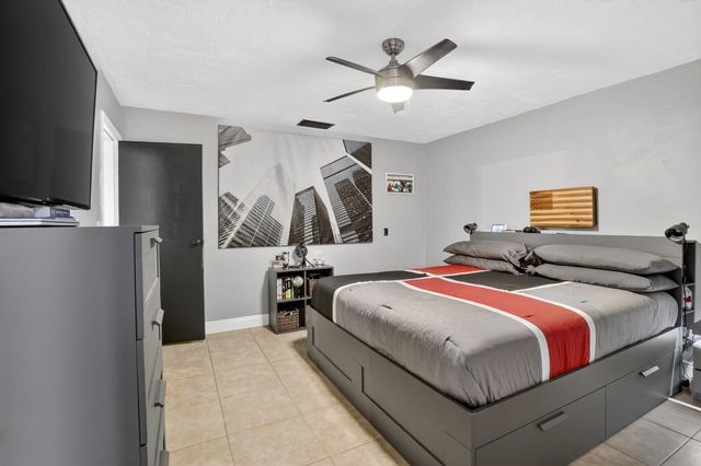 9630 NW 21st Manor, Sunrise, FL 33322