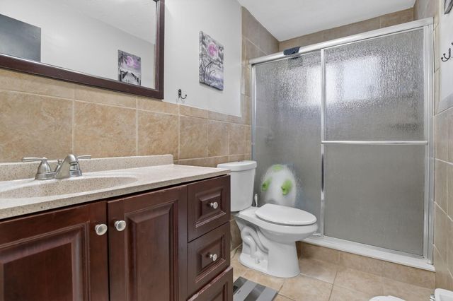 9630 NW 21st Manor, Sunrise, FL 33322