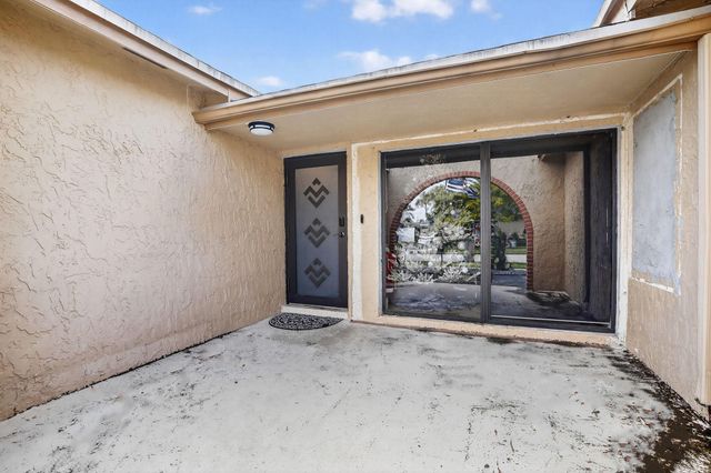 9630 NW 21st Manor, Sunrise, FL 33322