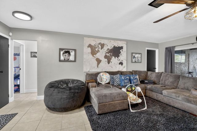 9630 NW 21st Manor, Sunrise, FL 33322