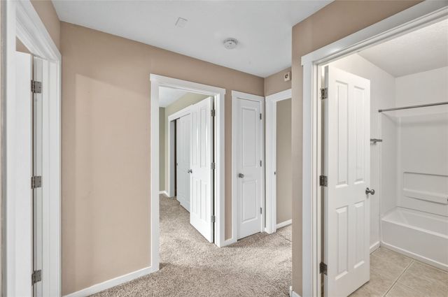 6690 Camino Rojo, Santa Fe, NM 87507