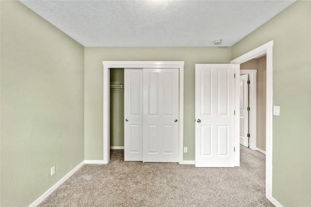 6690 Camino Rojo, Santa Fe, NM 87507