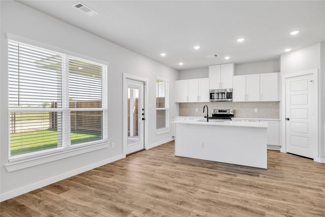 6802 Florence Drive, Midlothian, TX 76065