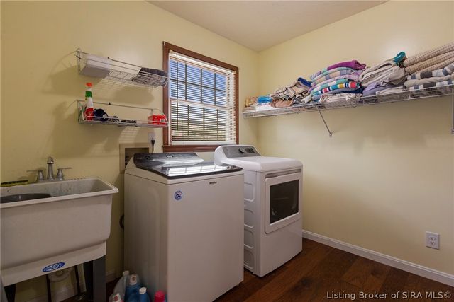6302 Meadow View Drive, Georgetown, IN 47122