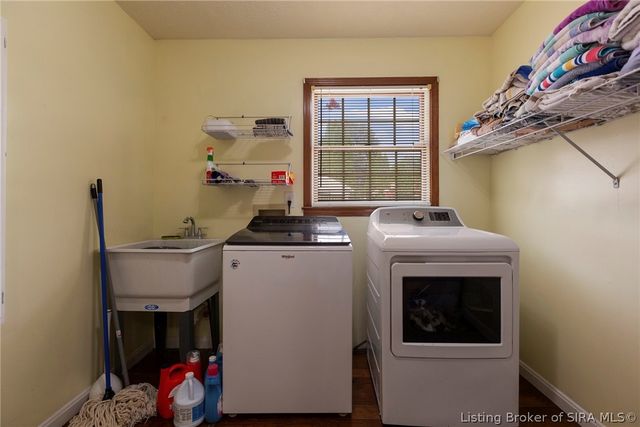 6302 Meadow View Drive, Georgetown, IN 47122