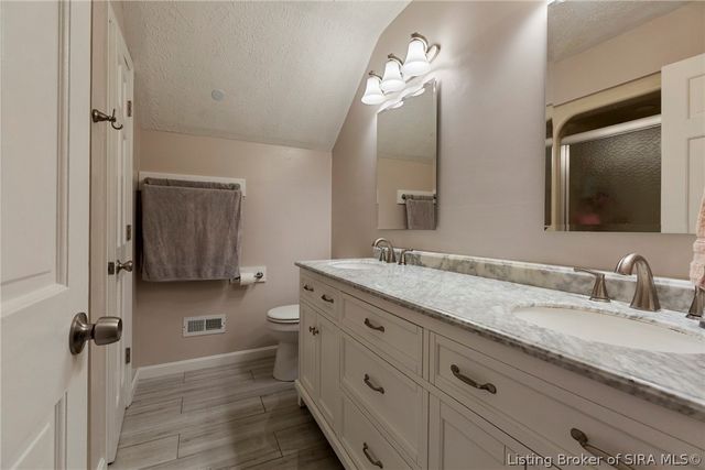 6302 Meadow View Drive, Georgetown, IN 47122