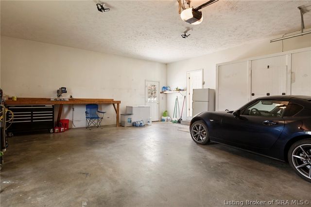 6302 Meadow View Drive, Georgetown, IN 47122