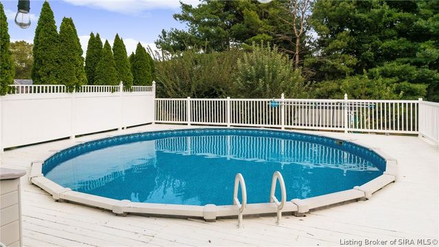 6302 Meadow View Drive, Georgetown, IN 47122