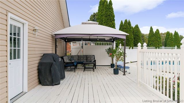 6302 Meadow View Drive, Georgetown, IN 47122