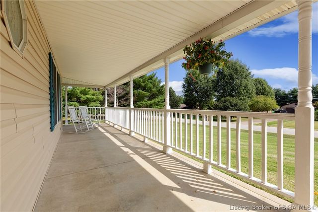 6302 Meadow View Drive, Georgetown, IN 47122