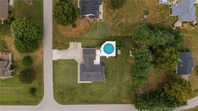 6302 Meadow View Drive, Georgetown, IN 47122