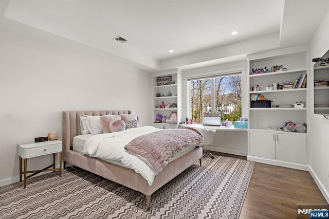 425 Highview Road, Englewood, NJ 07631