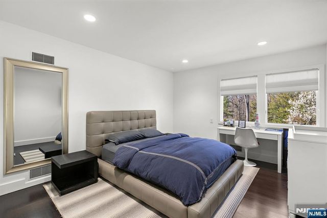 425 Highview Road, Englewood, NJ 07631