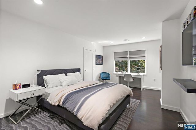 425 Highview Road, Englewood, NJ 07631