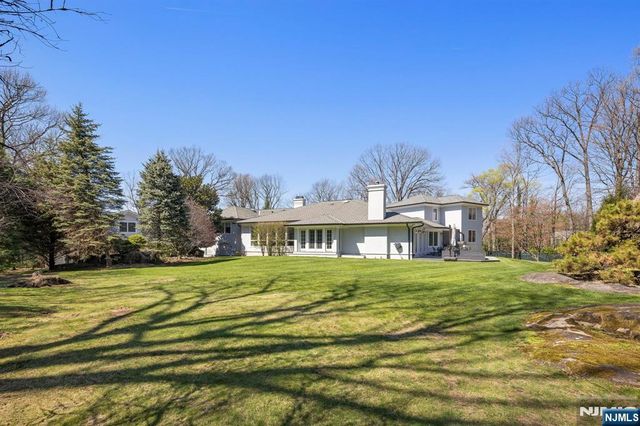 425 Highview Road, Englewood, NJ 07631
