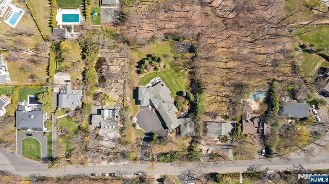 425 Highview Road, Englewood, NJ 07631