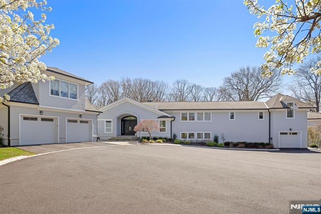 425 Highview Road, Englewood, NJ 07631