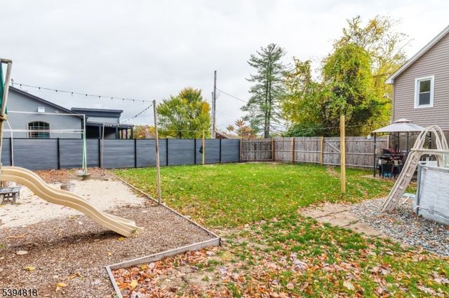 27 Lincoln Rd, Butler Boro, NJ 07405