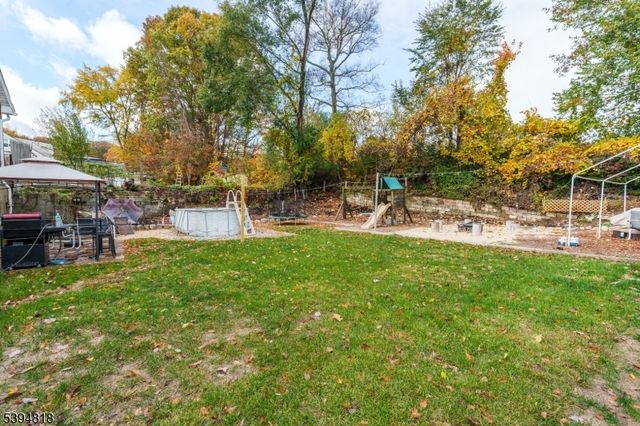 27 Lincoln Rd, Butler Boro, NJ 07405