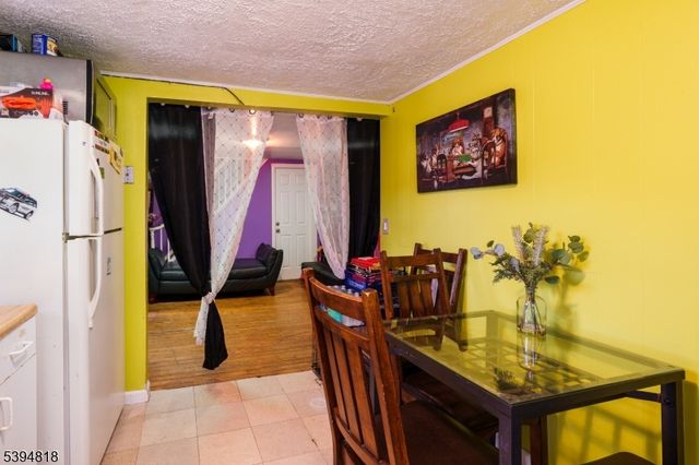 27 Lincoln Rd, Butler Boro, NJ 07405