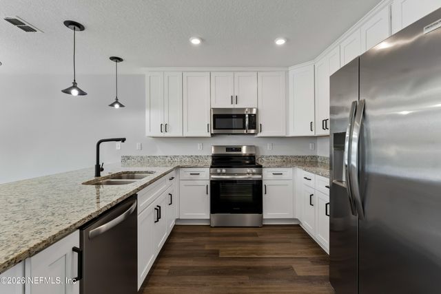 4139 SUNCOAST CROSSING Lane, Jacksonville, FL 32210