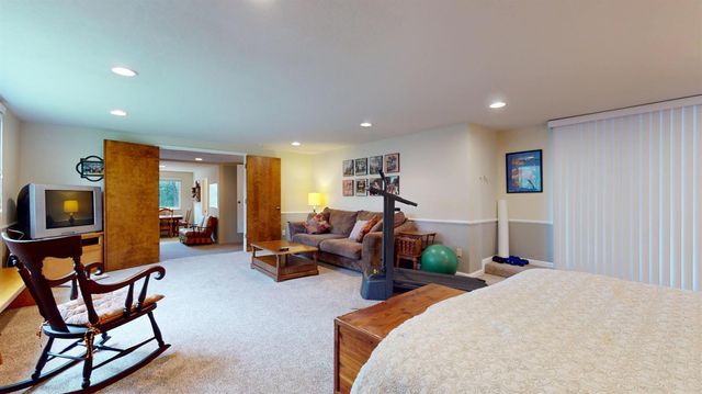 11599 Sandpiper Way, Penn Valley, CA 95946