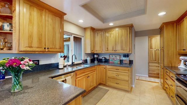 11599 Sandpiper Way, Penn Valley, CA 95946