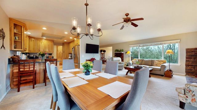 11599 Sandpiper Way, Penn Valley, CA 95946