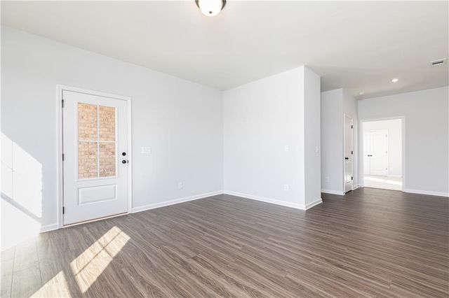 1550 Jordan Brook Drive Court, Lawrenceville, GA 30043