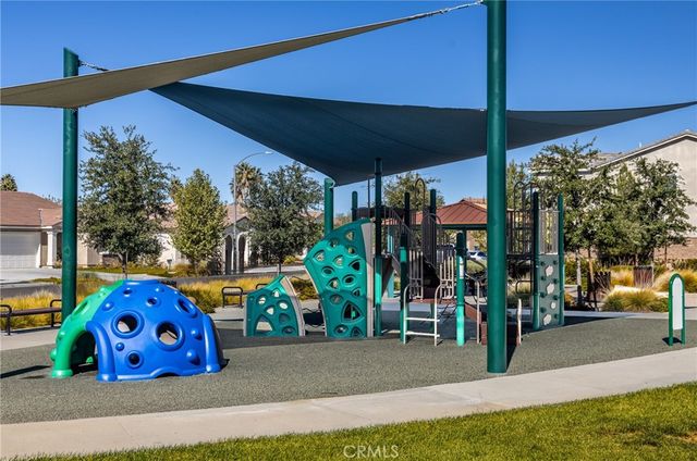 1455 Honor Way, Hemet, CA 92543