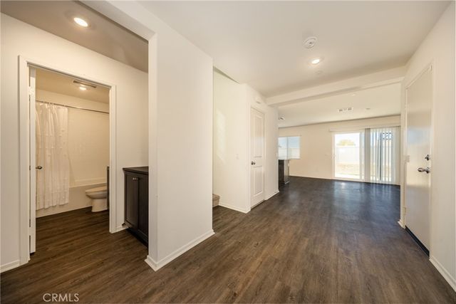 1455 Honor Way, Hemet, CA 92543