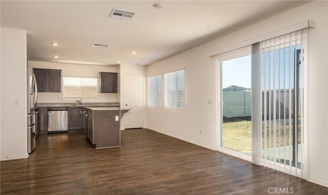 1455 Honor Way, Hemet, CA 92543