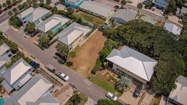 207 12th Street, St Augustine, FL 32080