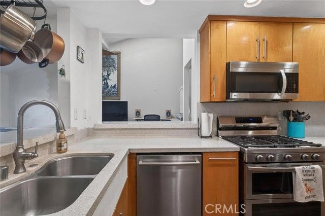 722 W 223rd 2, Torrance, CA 90502