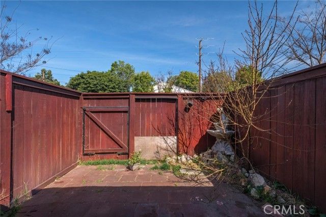 722 W 223rd 2, Torrance, CA 90502