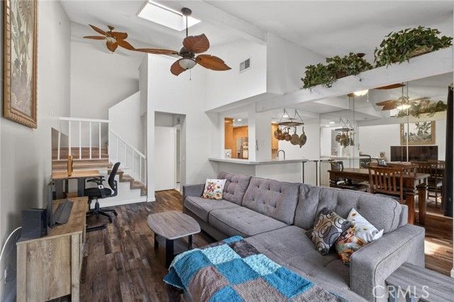 722 W 223rd 2, Torrance, CA 90502