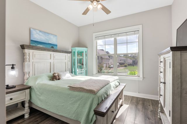 1026 Brighton Ln, Gallatin, TN 37066