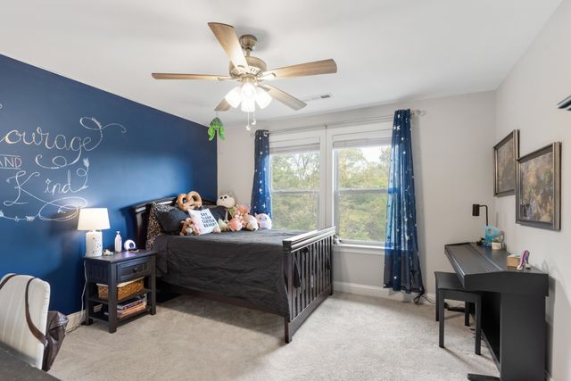 1026 Brighton Ln, Gallatin, TN 37066