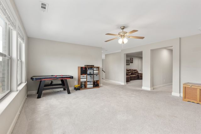 1026 Brighton Ln, Gallatin, TN 37066