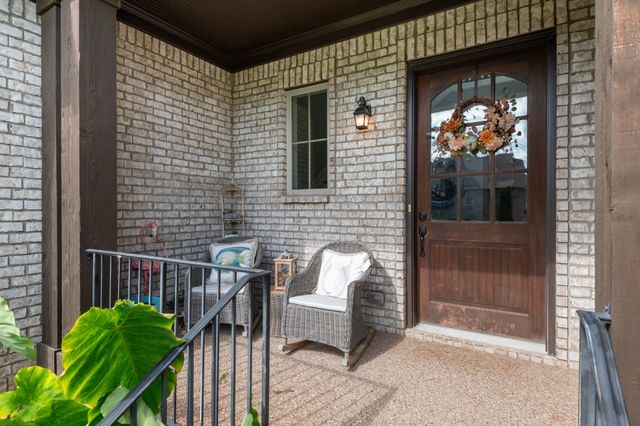 1026 Brighton Ln, Gallatin, TN 37066