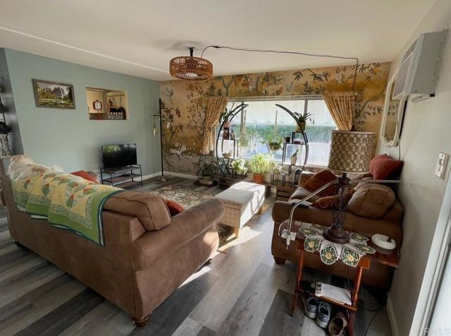 8301 Mission Gorge 189, Santee, CA 92071