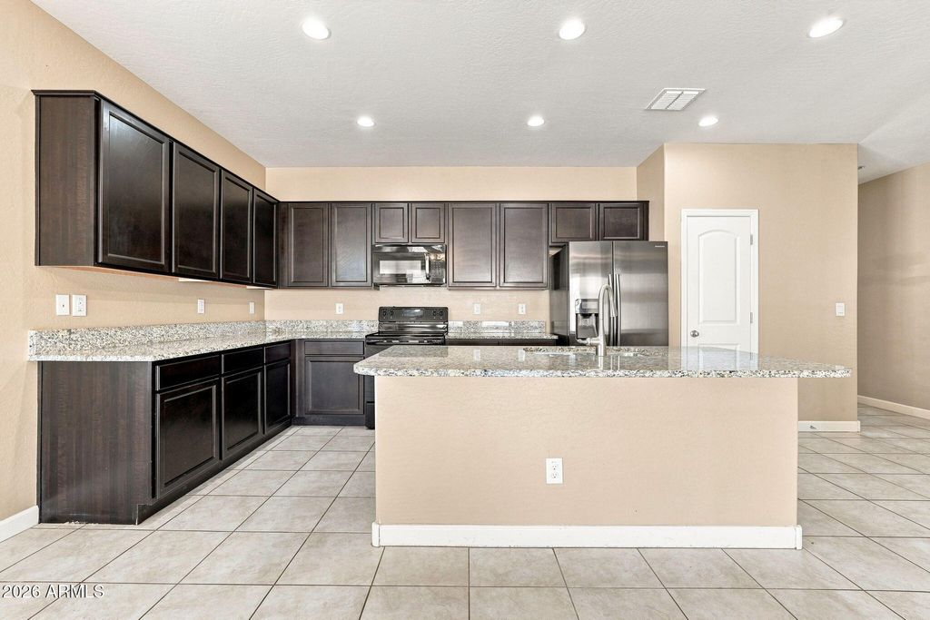 4200 W ALABAMA Lane, San Tan Valley, AZ 85144 — photo 5