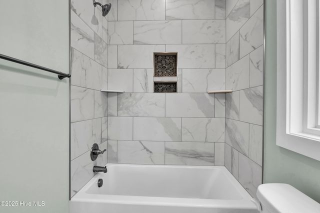 705 S Topsail Drive A, Holly Ridge, NC 28445