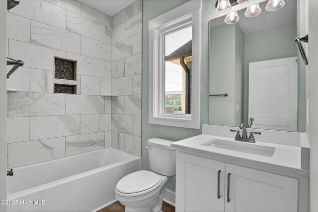 705 S Topsail Drive A, Holly Ridge, NC 28445