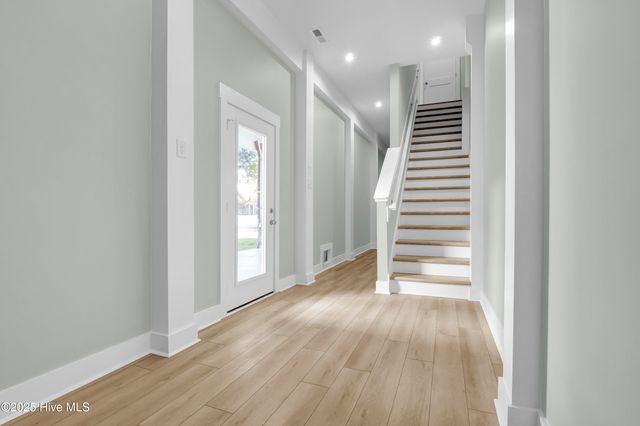 705 S Topsail Drive A, Holly Ridge, NC 28445